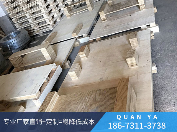 大型設備箱